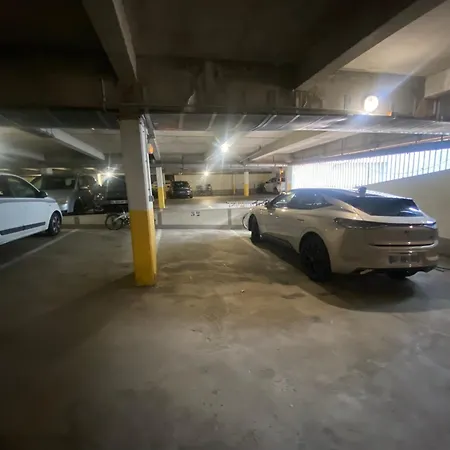 Daire Bord De Avec Wifi Et Parking - Fr-1-374-234