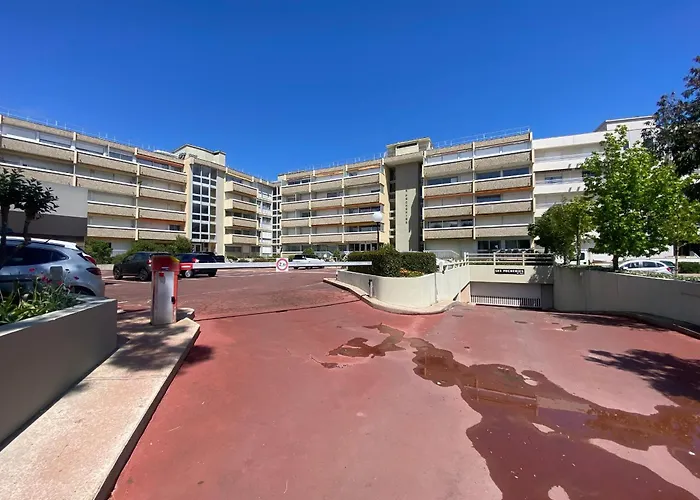 Daire Bord De Avec Wifi Et Parking - Fr-1-374-234