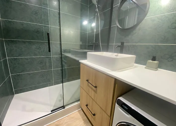 Bord De Avec Wifi Et Parking - Fr-1-374-234 Daire